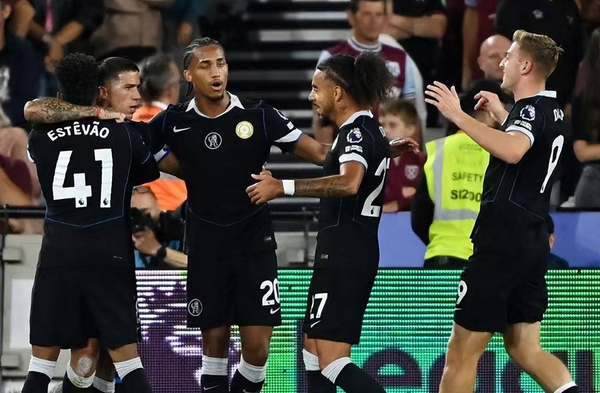 克洛泽的故 克洛泽的故